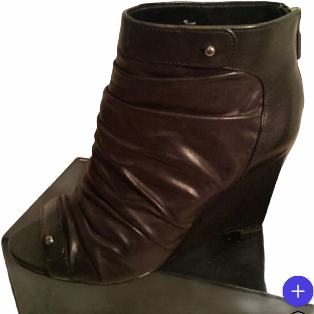 Jean-Michel Cazabat leather peep toe booties